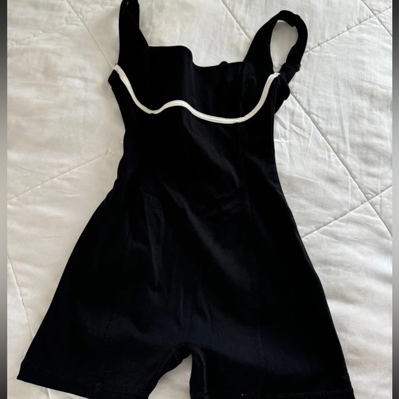 Monday Body Romper - Picture 7 of 7